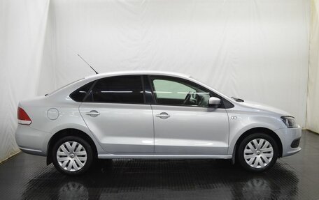 Volkswagen Polo VI (EU Market), 2011 год, 629 000 рублей, 4 фотография