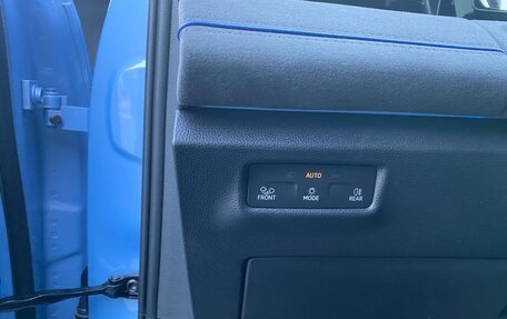 Volkswagen Tiguan, 2024 год, 4 550 000 рублей, 17 фотография