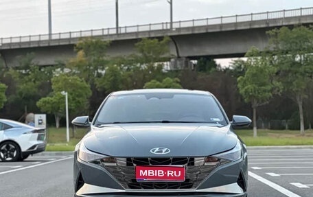 Hyundai Elantra, 2021 год, 1 300 000 рублей, 1 фотография