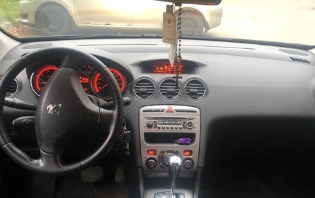 Peugeot 408 I рестайлинг, 2013 год, 550 000 рублей, 2 фотография