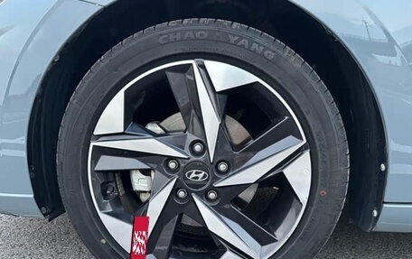 Hyundai Elantra, 2021 год, 1 300 000 рублей, 14 фотография