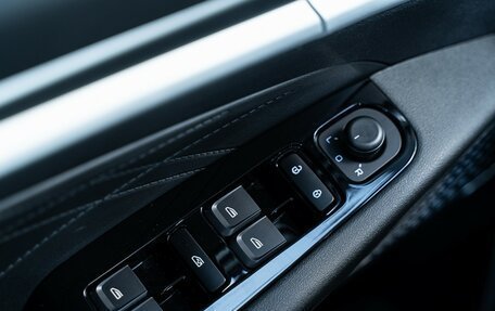 Geely Emgrand, 2024 год, 2 483 990 рублей, 20 фотография