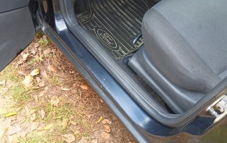 Ford Focus IV, 2002 год, 290 000 рублей, 12 фотография