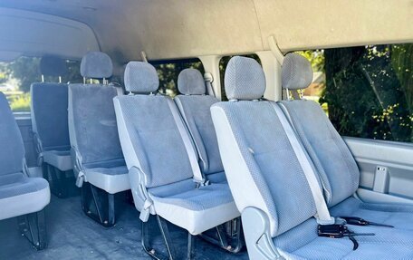 Toyota HiAce H200, 2007 год, 1 990 000 рублей, 11 фотография
