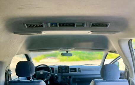 Toyota HiAce H200, 2007 год, 1 990 000 рублей, 10 фотография