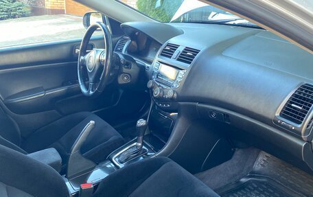 Honda Accord VII рестайлинг, 2007 год, 800 000 рублей, 9 фотография