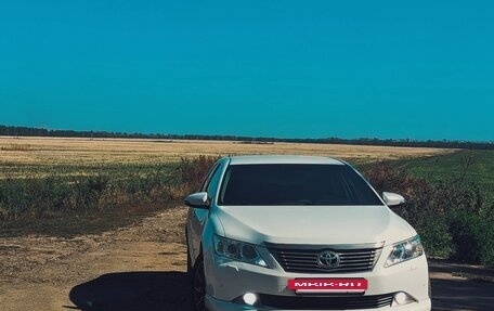 Toyota Camry, 2013 год, 1 700 000 рублей, 16 фотография