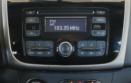 Renault Sandero II рестайлинг, 2017 год, 920 000 рублей, 7 фотография