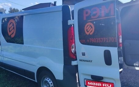 Renault Trafic, 2008 год, 1 300 000 рублей, 11 фотография