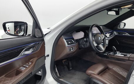 BMW 7 серия, 2022 год, 6 943 000 рублей, 18 фотография