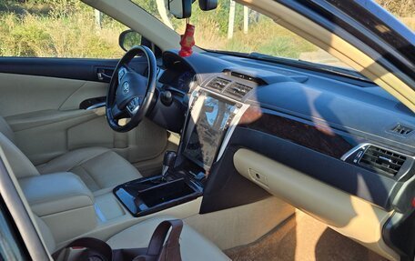 Toyota Camry, 2015 год, 2 100 000 рублей, 5 фотография