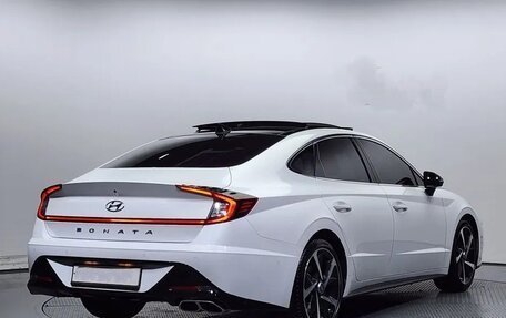 Hyundai Sonata VIII, 2021 год, 1 850 100 рублей, 2 фотография