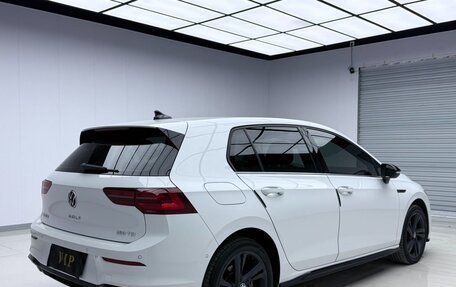 Volkswagen Golf VIII, 2021 год, 2 230 000 рублей, 4 фотография