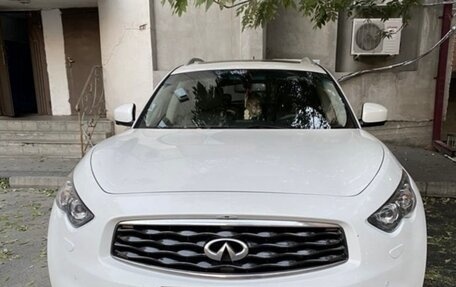 Infiniti FX II, 2011 год, 2 000 000 рублей, 3 фотография