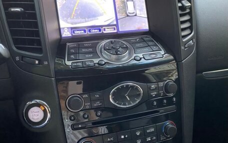 Infiniti FX II, 2011 год, 2 000 000 рублей, 9 фотография