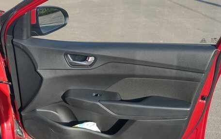 Hyundai Solaris II рестайлинг, 2019 год, 1 325 000 рублей, 16 фотография