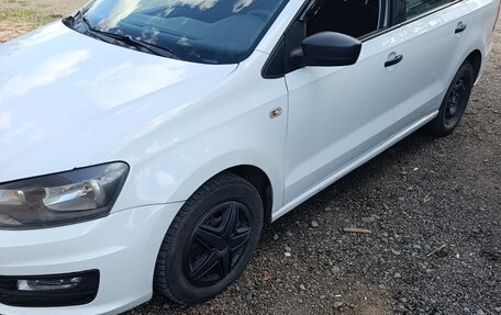 Volkswagen Polo VI (EU Market), 2017 год, 585 000 рублей, 5 фотография