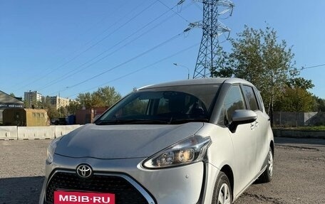 Toyota Sienta II, 2019 год, 1 680 000 рублей, 14 фотография