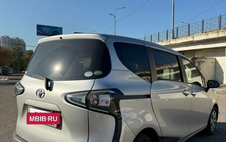Toyota Sienta II, 2019 год, 1 680 000 рублей, 7 фотография
