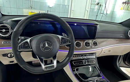 Mercedes-Benz E-Класс AMG, 2017 год, 3 650 000 рублей, 14 фотография