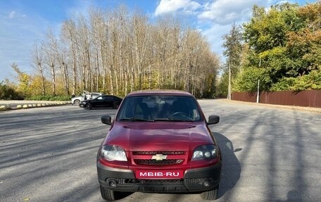 Chevrolet Niva I рестайлинг, 2012 год, 450 000 рублей, 1 фотография