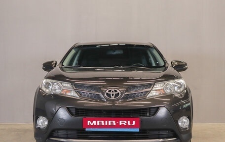 Toyota RAV4, 2015 год, 2 199 000 рублей, 2 фотография