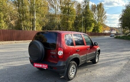 Chevrolet Niva I рестайлинг, 2012 год, 450 000 рублей, 6 фотография