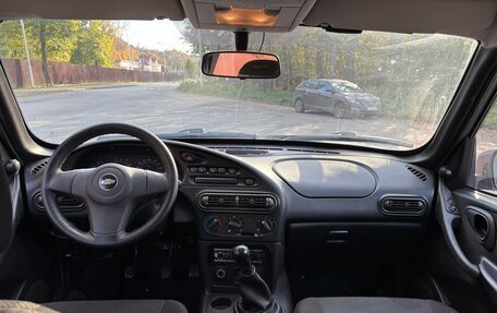 Chevrolet Niva I рестайлинг, 2012 год, 450 000 рублей, 24 фотография