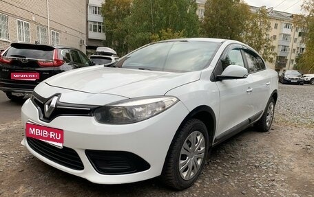 Renault Fluence I, 2013 год, 800 000 рублей, 2 фотография