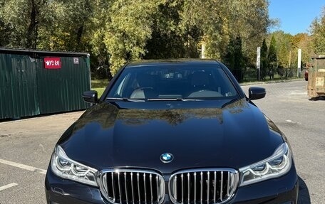 BMW 7 серия, 2018 год, 4 200 000 рублей, 1 фотография