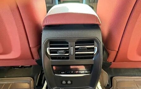 BMW 3 серия, 2024 год, 4 300 000 рублей, 13 фотография