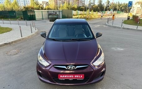 Hyundai Solaris II рестайлинг, 2012 год, 705 000 рублей, 1 фотография
