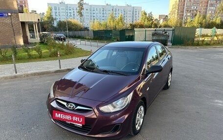Hyundai Solaris II рестайлинг, 2012 год, 705 000 рублей, 7 фотография