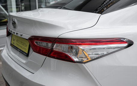 Toyota Camry, 2018 год, 2 349 000 рублей, 7 фотография