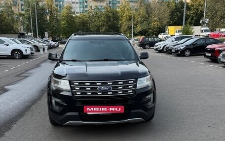 Ford Explorer VI, 2015 год, 2 200 000 рублей, 2 фотография