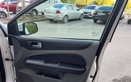 Ford Focus II рестайлинг, 2010 год, 567 000 рублей, 25 фотография