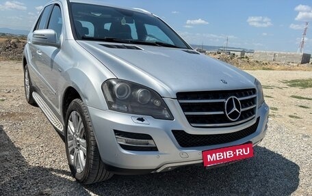 Mercedes-Benz M-Класс, 2011 год, 1 550 000 рублей, 2 фотография