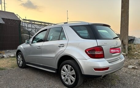 Mercedes-Benz M-Класс, 2011 год, 1 550 000 рублей, 6 фотография
