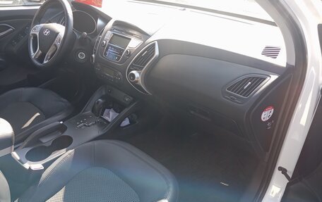 Hyundai ix35 I рестайлинг, 2012 год, 1 350 000 рублей, 8 фотография