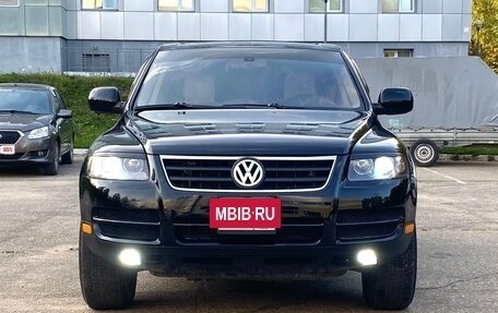Volkswagen Touareg III, 2005 год, 825 000 рублей, 3 фотография