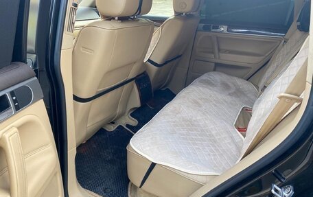Volkswagen Touareg III, 2005 год, 825 000 рублей, 14 фотография