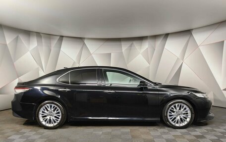 Toyota Camry, 2019 год, 2 630 000 рублей, 5 фотография