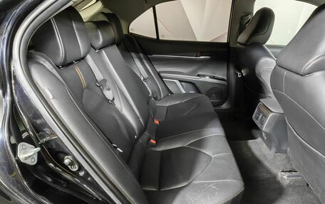 Toyota Camry, 2019 год, 2 630 000 рублей, 12 фотография