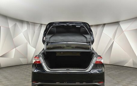 Toyota Camry, 2019 год, 2 630 000 рублей, 20 фотография