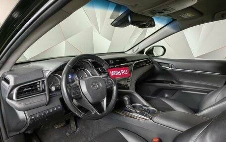 Toyota Camry, 2019 год, 2 630 000 рублей, 14 фотография
