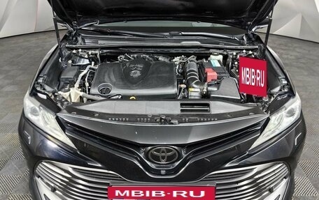 Toyota Camry, 2019 год, 2 630 000 рублей, 19 фотография
