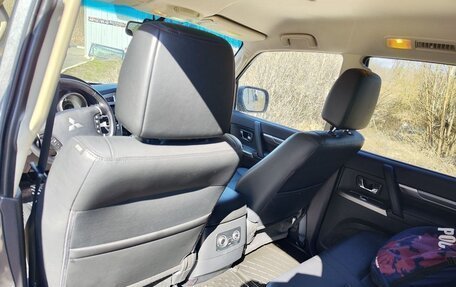 Mitsubishi Pajero IV, 2014 год, 2 780 000 рублей, 20 фотография