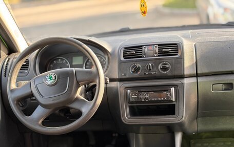 Skoda Fabia II, 2011 год, 599 000 рублей, 11 фотография