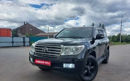 Toyota Land Cruiser 200, 2011 год, 3 280 000 рублей, 1 фотография