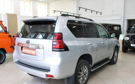 Toyota Land Cruiser Prado 150 рестайлинг 2, 2018 год, 3 500 000 рублей, 5 фотография